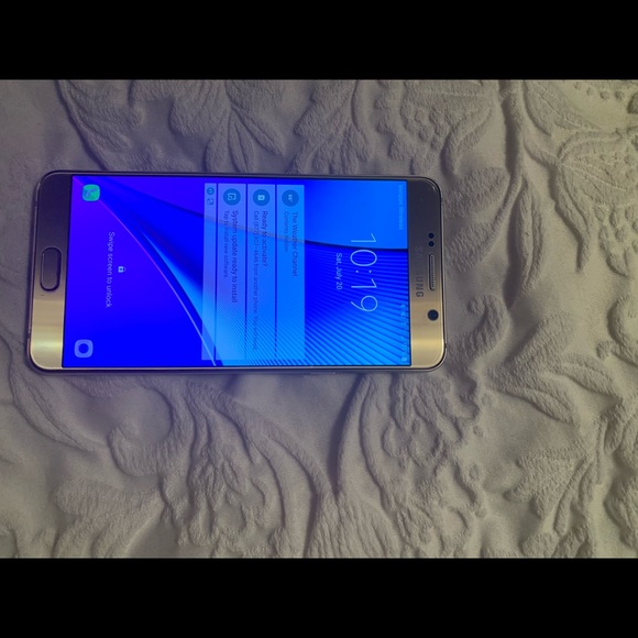 Samsung Note 5! - Picture 3 of 3
